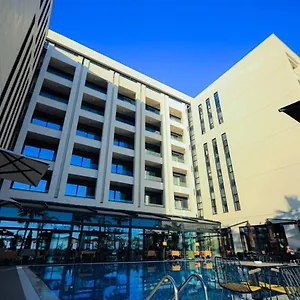 Royal G And Spa Hotel